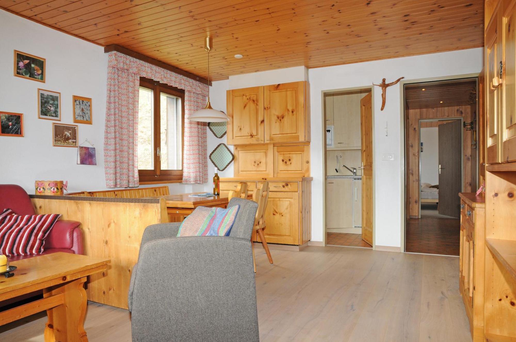 Alpenhaus Бетмералп Стая снимка